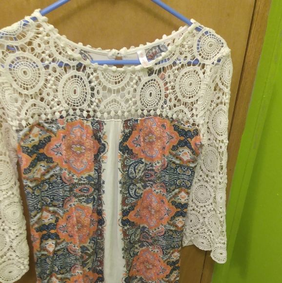 Xhilaration Other - Xhiliration long sleeve shirt